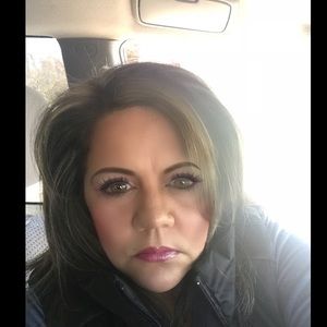 Meet your Posher, Colleen